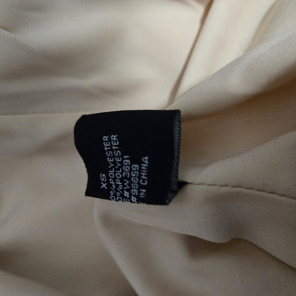 W118 BY WALTER BAKER Orange Midzipped Blazer. Size XS - Picture 12 of 15